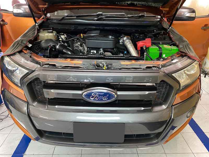  ซ่อมแอร์ Ford Ranger