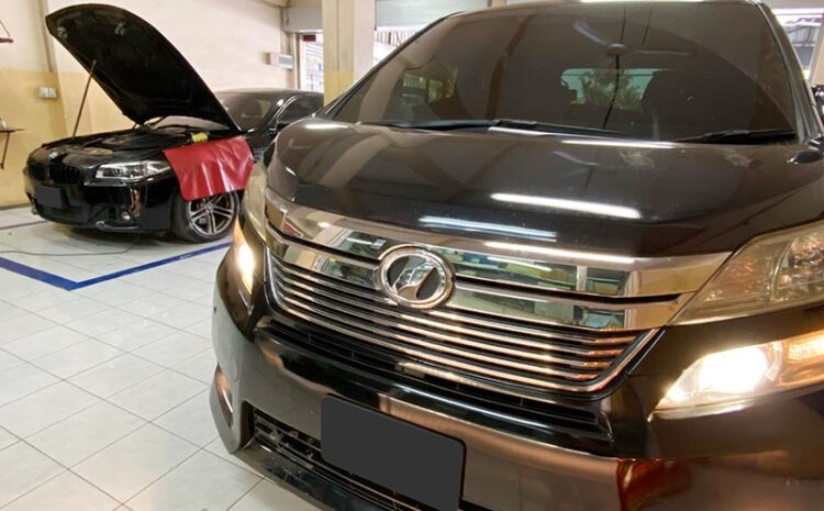  ซ่อมแอร์ Toyota Vellfire แอร์ไม่เย็น