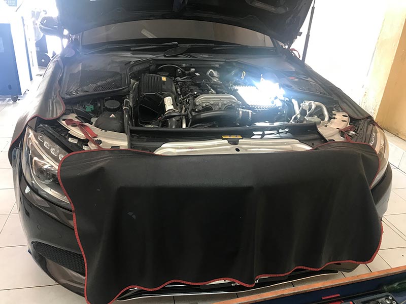 ซ่อมแอร์ Benz C350e W205