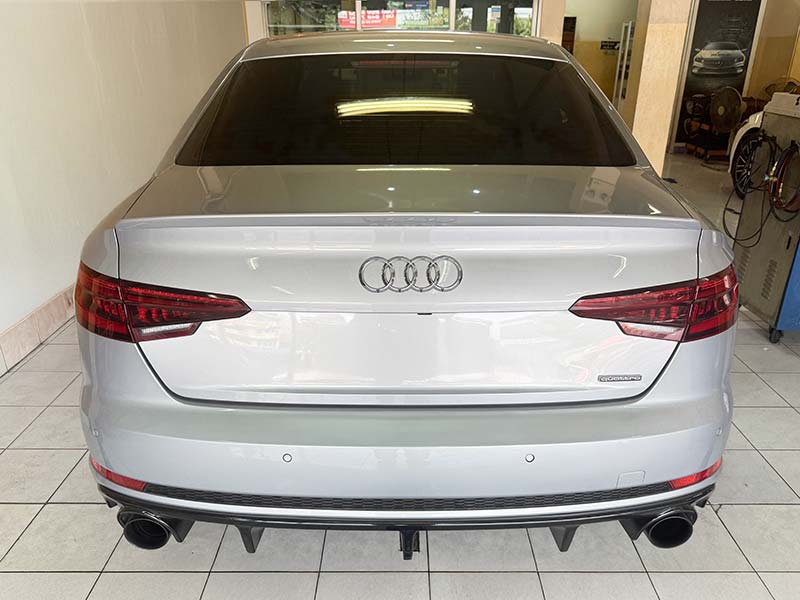 ซ่อมแอร์ Audi A4 B9 แอร์ไม่เย็น